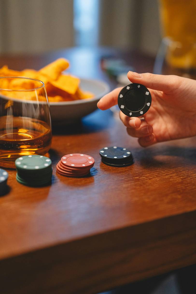 How Online Casinos Make Money